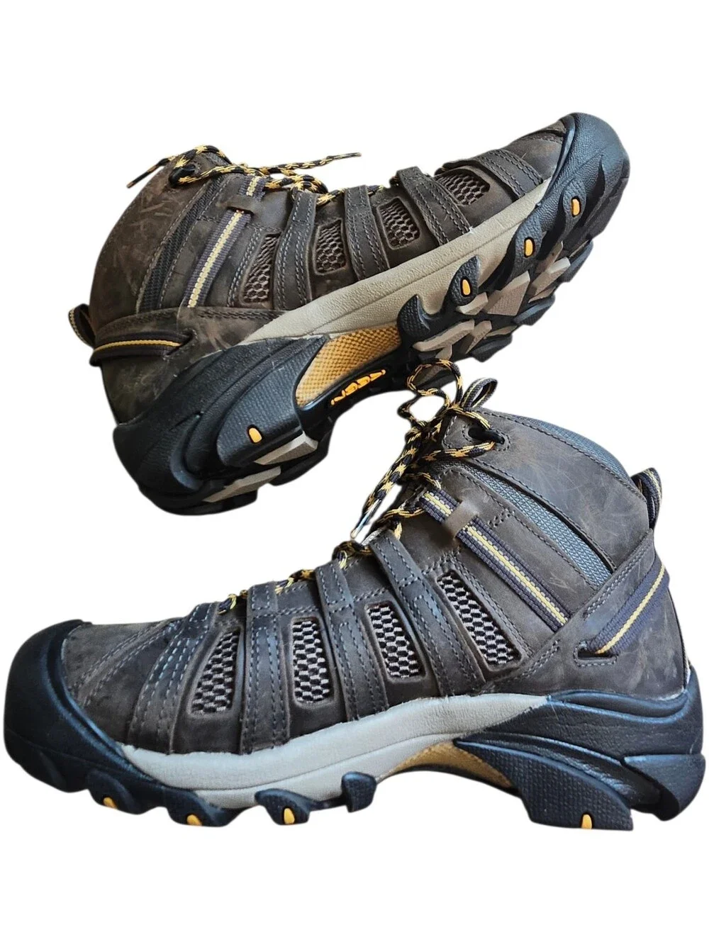KEEN Voyageur Mens Leather Mesh Mid Hiking Boots Size 11.5 M Brown Black